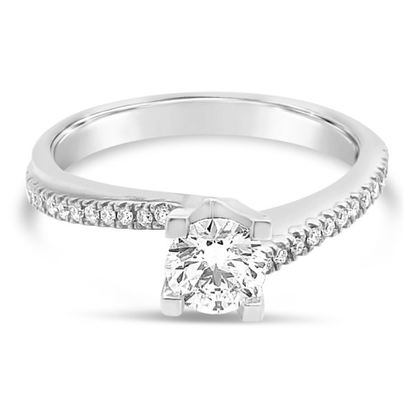 18K Gold Diamond Engagement Ring GRS201