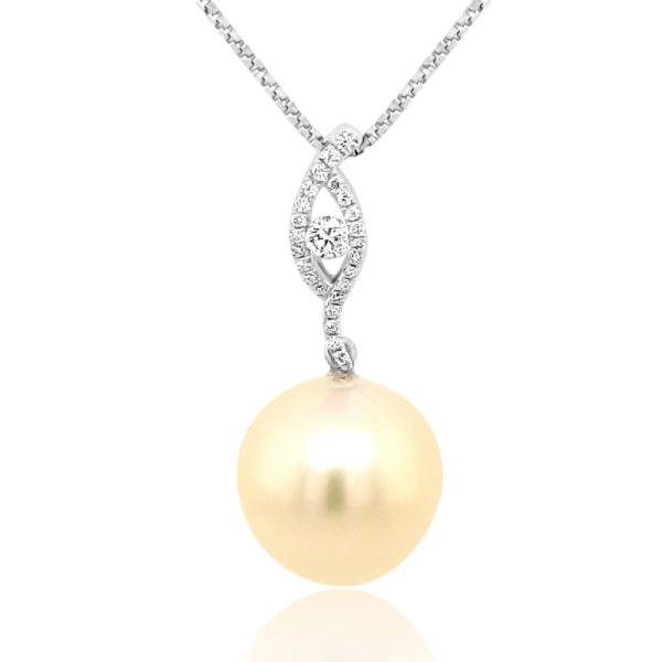 18K Gold South Sea Pearl Diamond Pendant GPD040