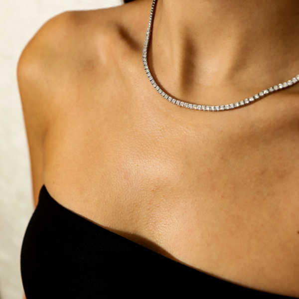 18K Gold Diamond Necklace GPD171