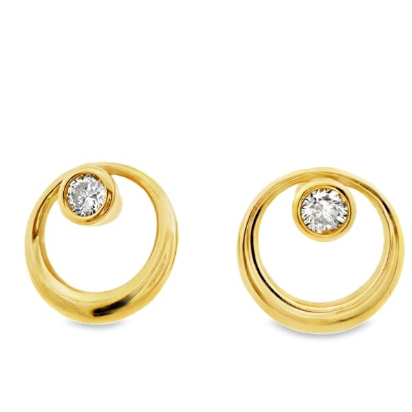 18K Gold Diamond Stud Earrings GED011