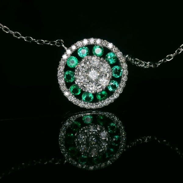 18K Gold Emerald Diamond Necklace GPD020
