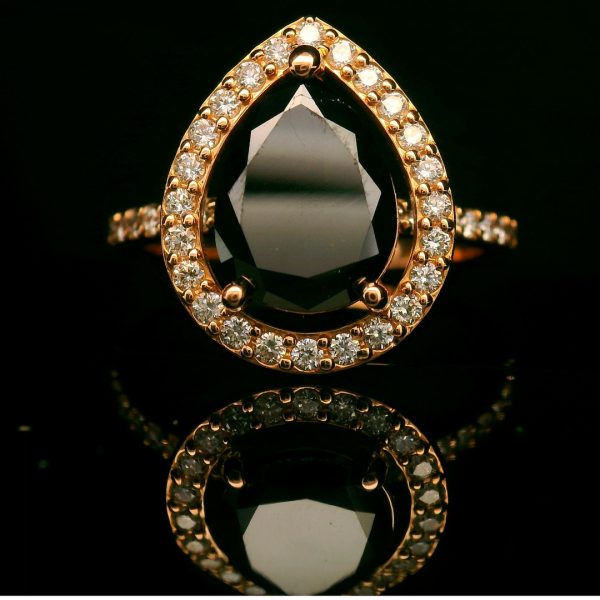 Exquisite Pear Black Diamond Halo Ring in 18K Gold GRS029
