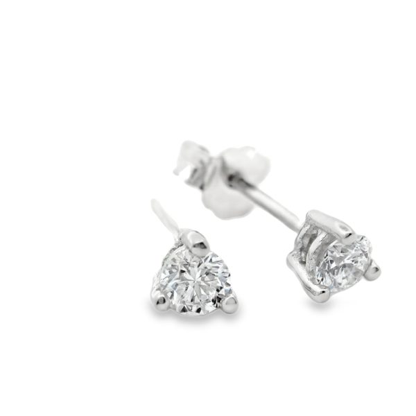 18K Gold Diamond Stud Earrings GED088W