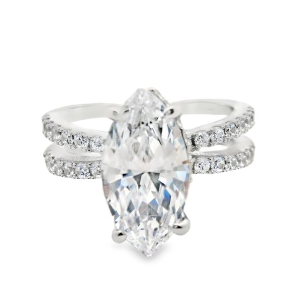 Argento Luxe: Luxurious 3 Carat Marquise CZ Solitaire Ring SR008