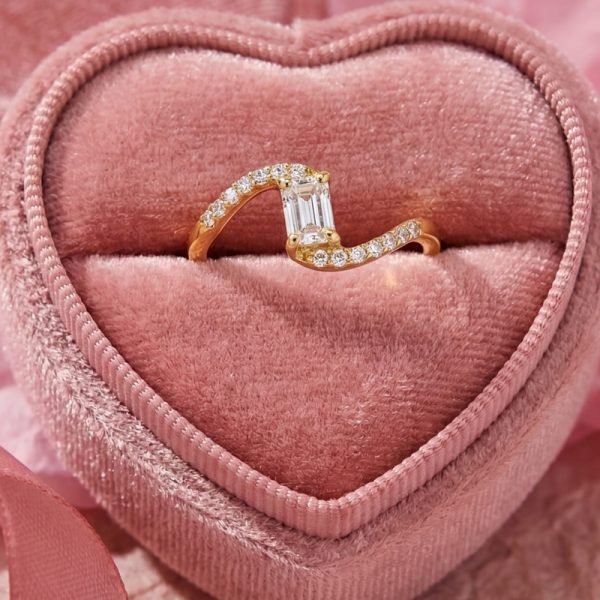 Baguette & Brilliant Cut Bypass Diamond Ring |14K Gold GRS056