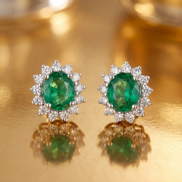 Natural Emerald and Diamond Halo Earrings | 18K Gold GED082