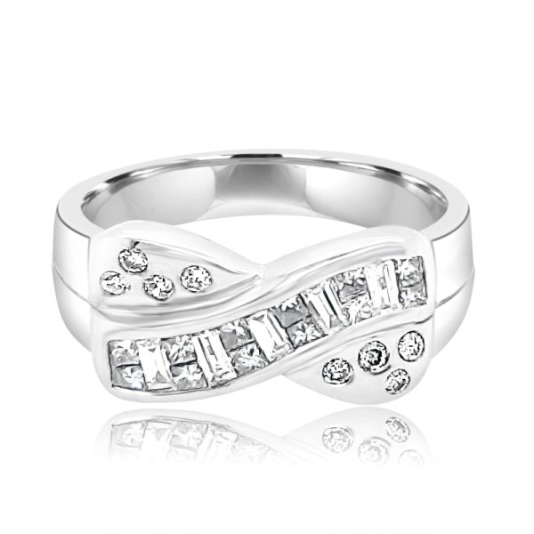 18K Gold Diamond Ring GRD057