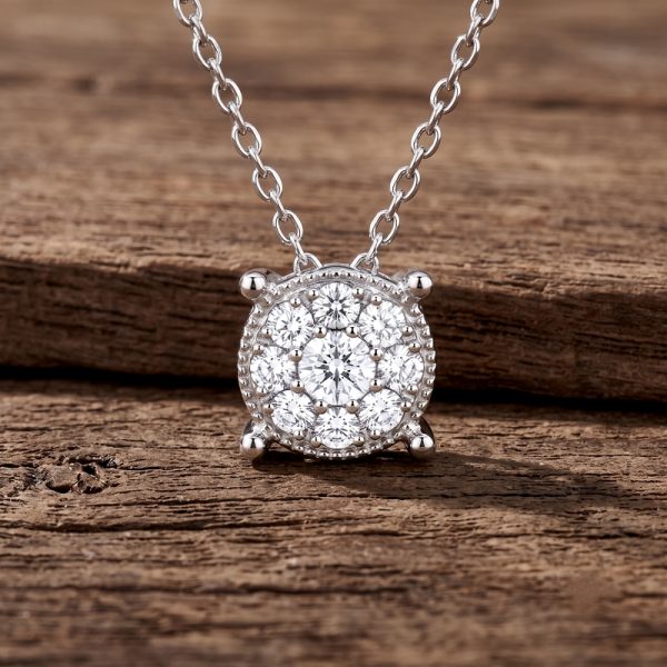 Diamond Cluster Pendant | 18K White Gold Necklace GPD078