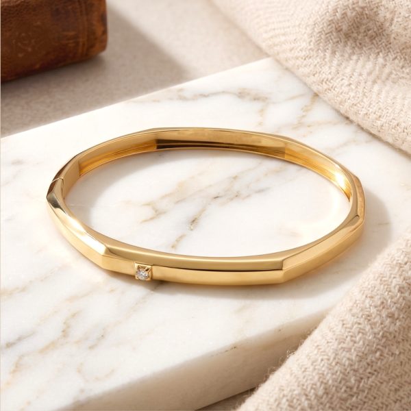 18K Yellow Gold Diamond Octagonal Bangle Bracelet GBD056