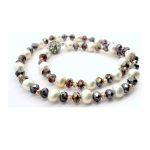 Pearls & Crystals Necklace VAR031