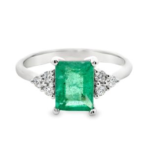 18K Gold Emerald Ring GRD038