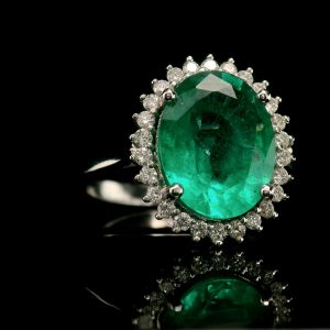 18K Gold Emerald Diamond Ring GRD040