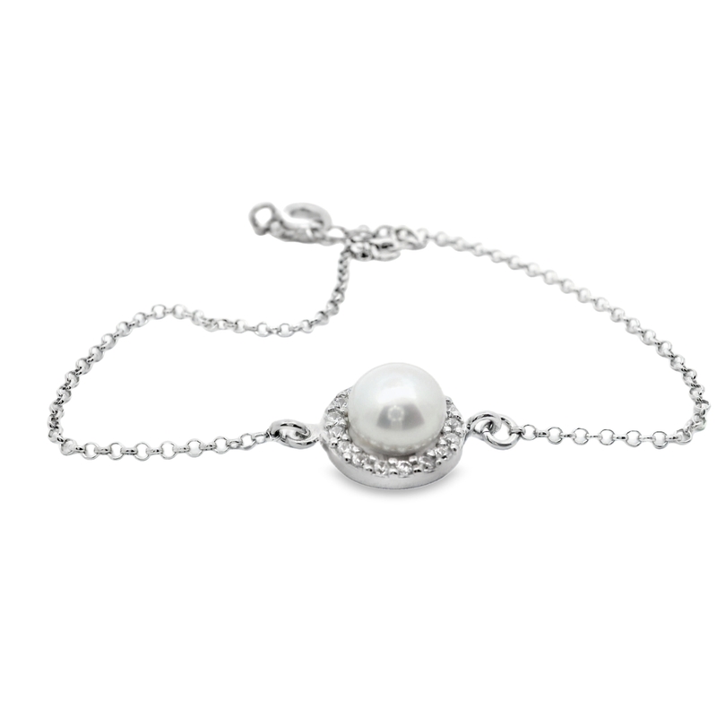silver bracelet with pearl
