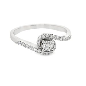18K Gold Diamond Engagement Ring GRS035